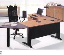 隔斷辦公桌椅選購(gòu)指南 報(bào)價(jià)、企業(yè)名錄與熱門推薦